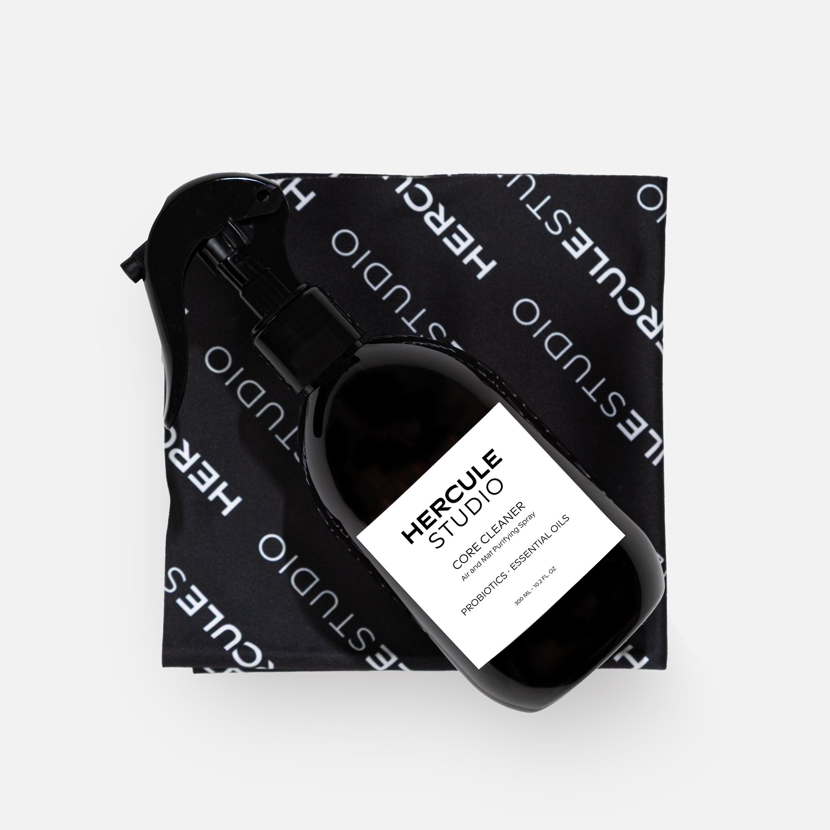 Spray nettoyant parfumé français pour tapis de sport avec microfibre incluse, solution naturelle pour l’entretien des tapis de yoga et accessoires d’entraînement