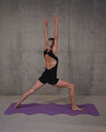 Lifestyle yoga practice with the Hercule Studio Mar Lavender mat, premium non-slip mat for vinyasa and yin yoga, soothing color made in France