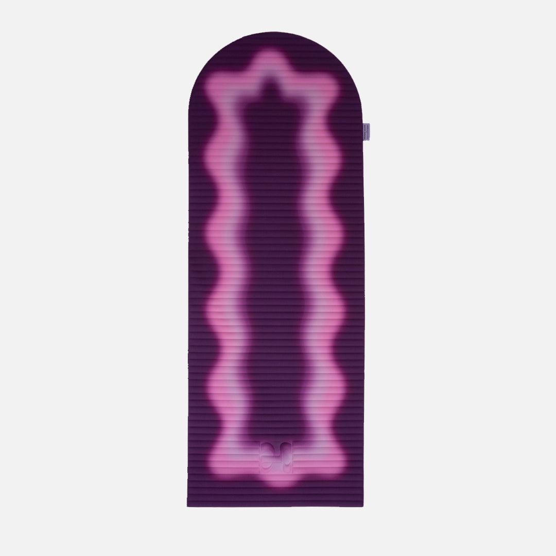 Tapis de sol pour le fitness le yoga et le pilates de la marque hercule studio et uchronia modèle archy imprimé winter packshot déplié