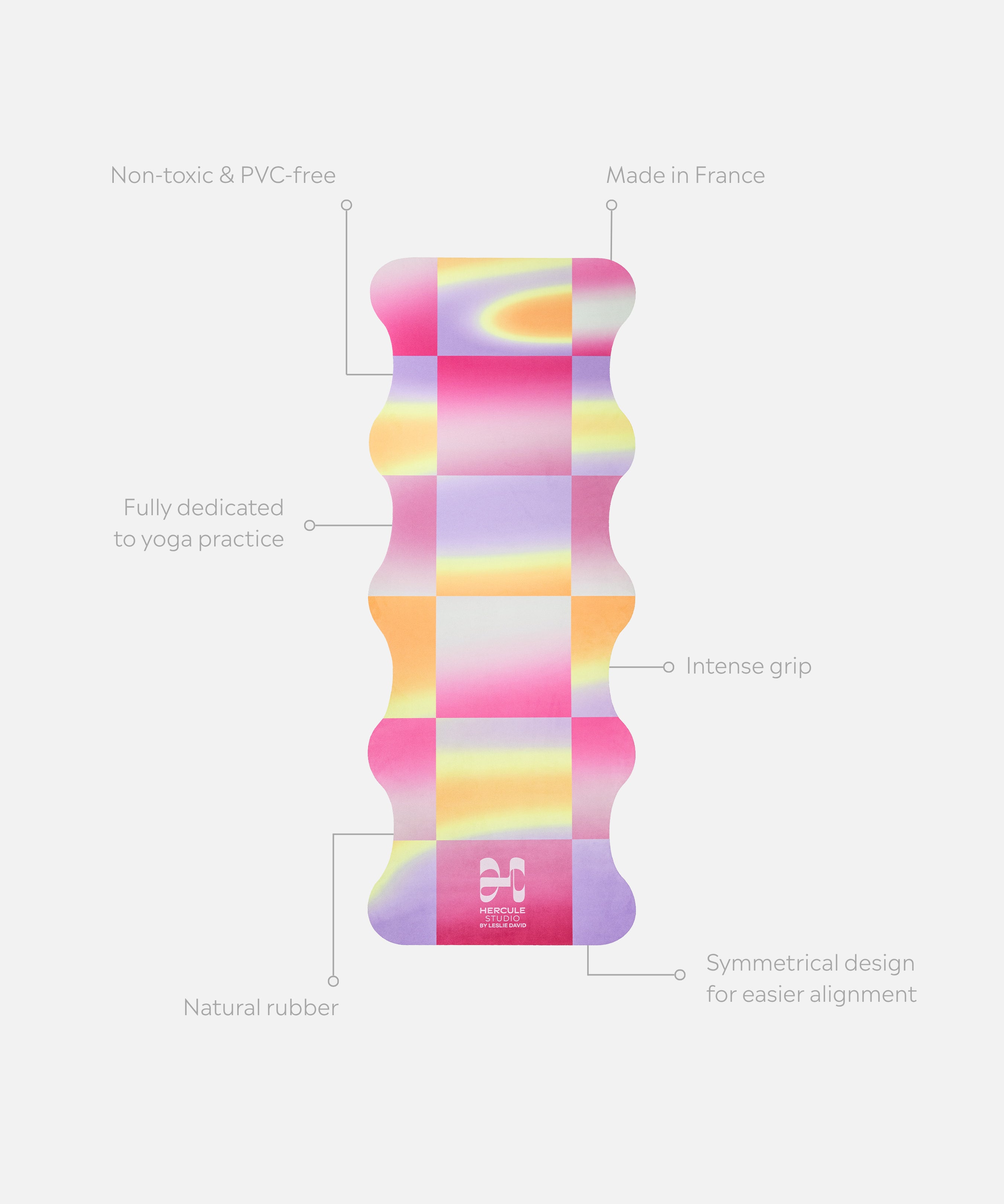 Tapis de yoga Dance Out Hercule Studio x Leslie David déplié, visuel réassurance produit, matière suede lavable et création artistique exclusive